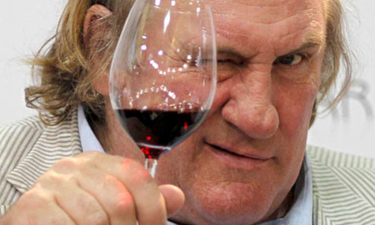 Gérard Depardieu, one of the French most wealthy celebrities in a wine tasting event
