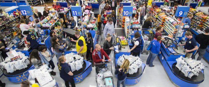 Walmart crowded at Thanksgiving