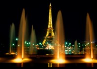Paris Eiffel Tower at night wallpaper